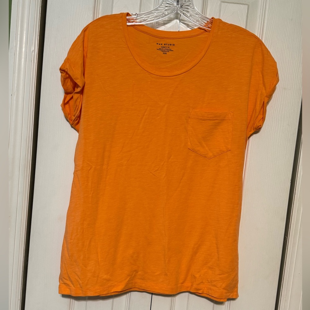 Orange pocket-t size medium